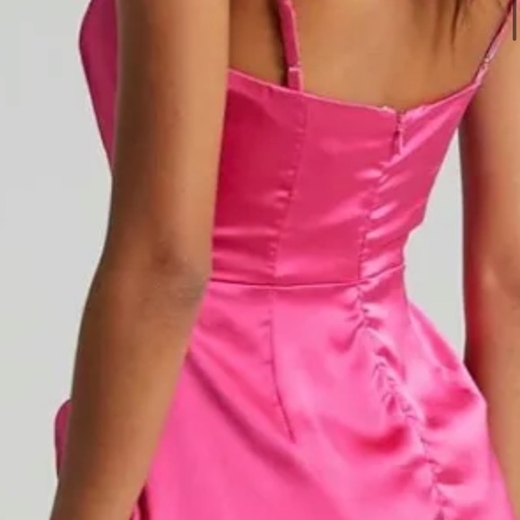 Showpo Elbereth Satin Pink Dress - Picture 3 of 13